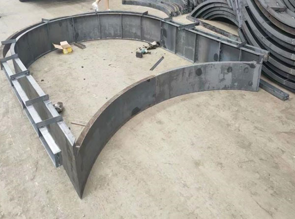 高速拱形護(hù)坡模具