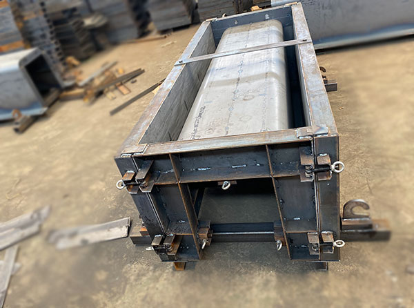 高速公路流水溝模具