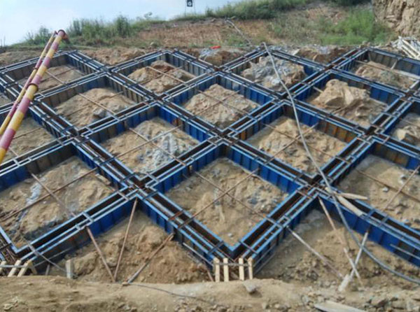 方格骨架護(hù)坡模具