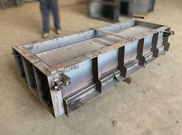 高速公路矩形排水溝模具