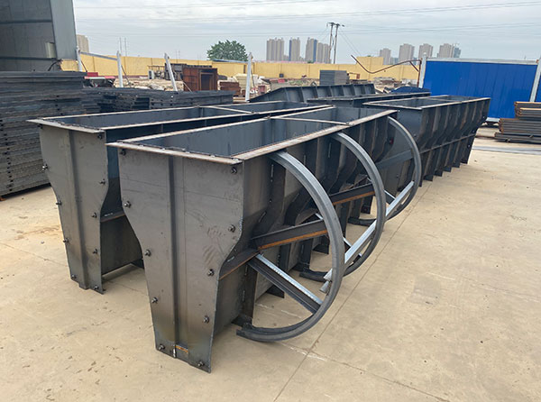 4米長新澤西護(hù)欄模具