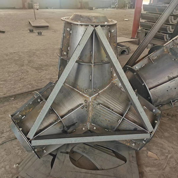 四角椎體模具車(chē)間圖片