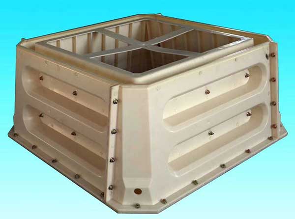 自鎖式生態(tài)護坡模具