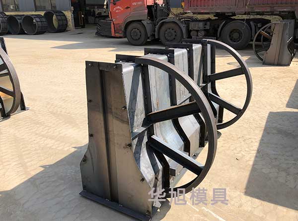 混凝土隔離墩鋼模具