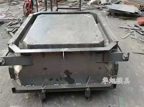 生態(tài)框格護(hù)坡模具